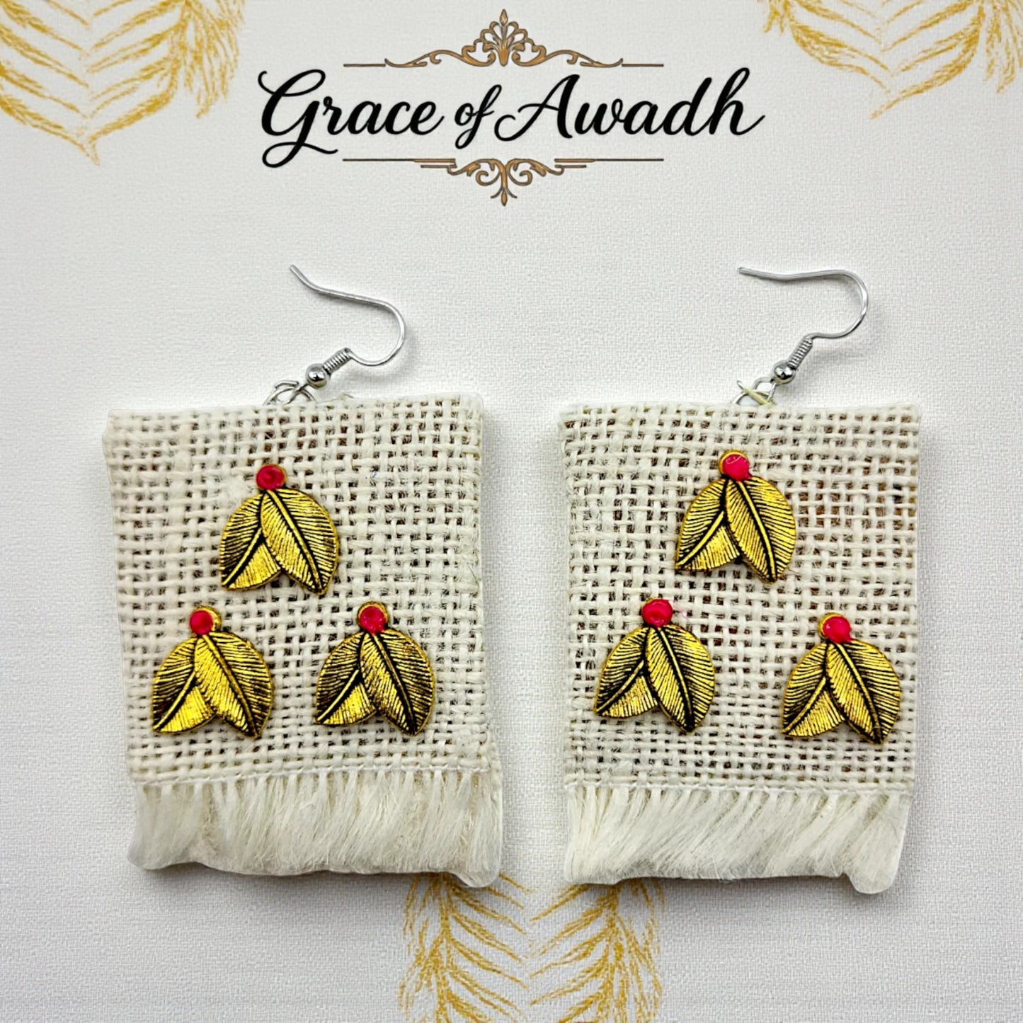 Safedi-e-Nazakat | White Fringe Leaf Charm Earrings